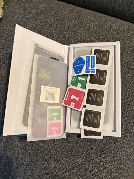 Vanda iPhone 11, 64 Gb.