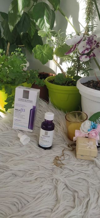 !ЧИСТО НОВ СЕРУМ! La Roche-Posay MELA B3 серум против петна