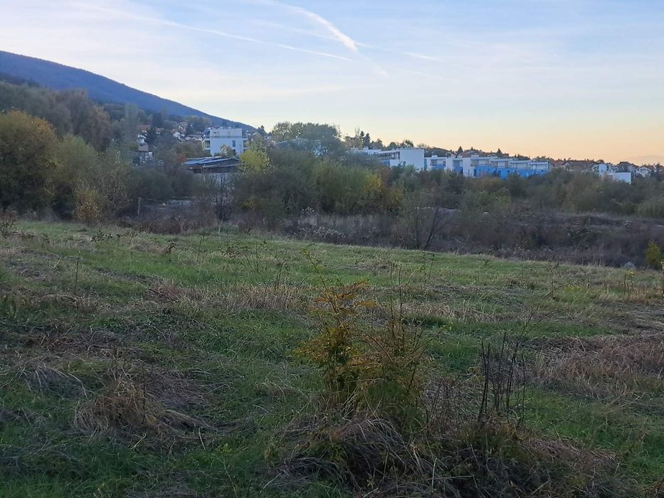 Продавам парцел в Симеоново