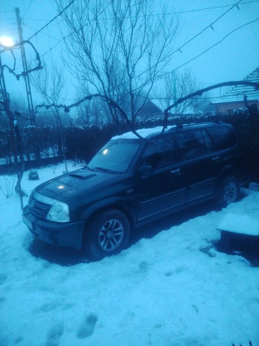 Vând Suzuki grand vitara