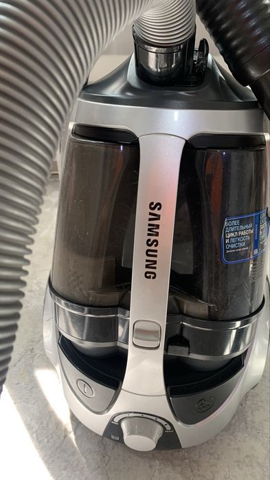 Продается стакан для пылесоса SAMSUNG. Оригинальный.