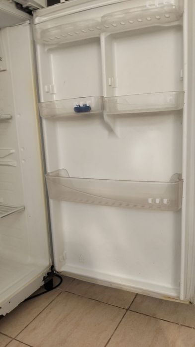 Срочно продам холодильник б у