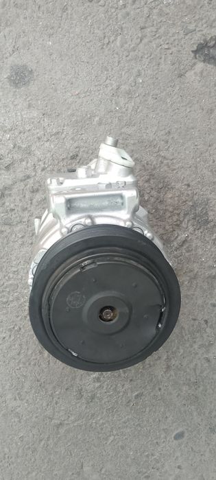 Компрессор кондиционера Mercedes-Benz,Audi