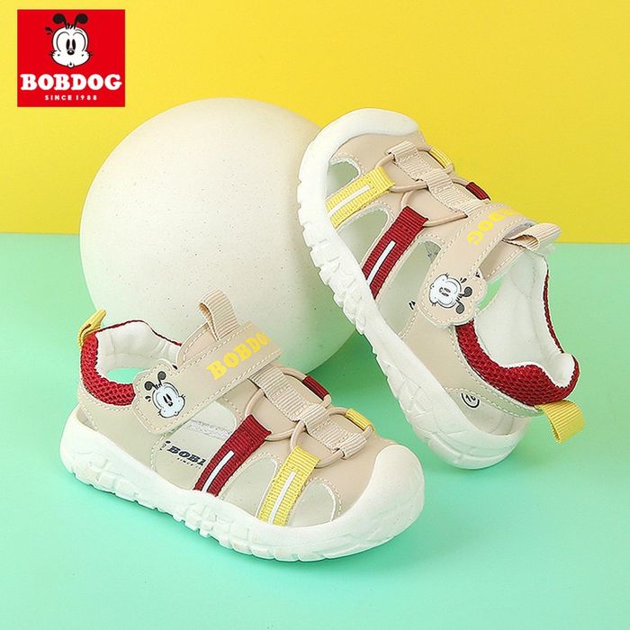 Детская новая  обувь