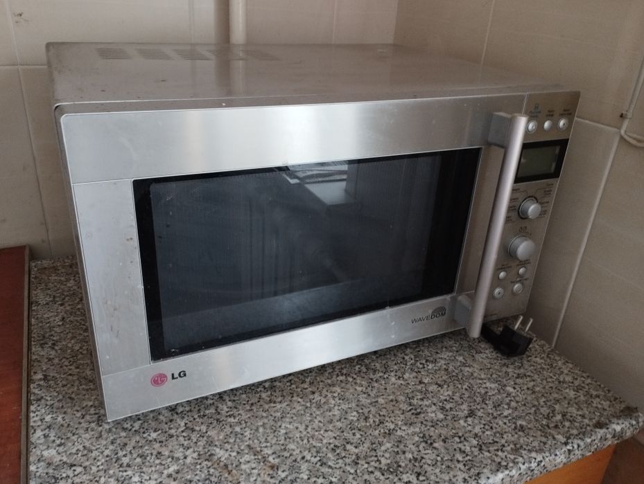 Микроволновая печь LG