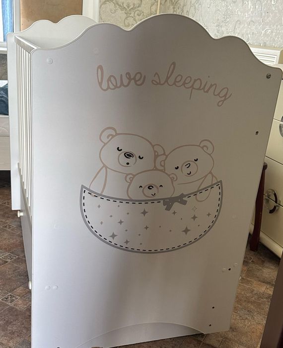 Детская кровать с матрасом