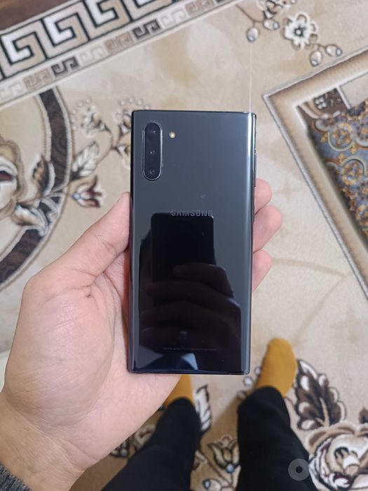 Samsung Galaxy Note10 holati a'lo. Kami bor.