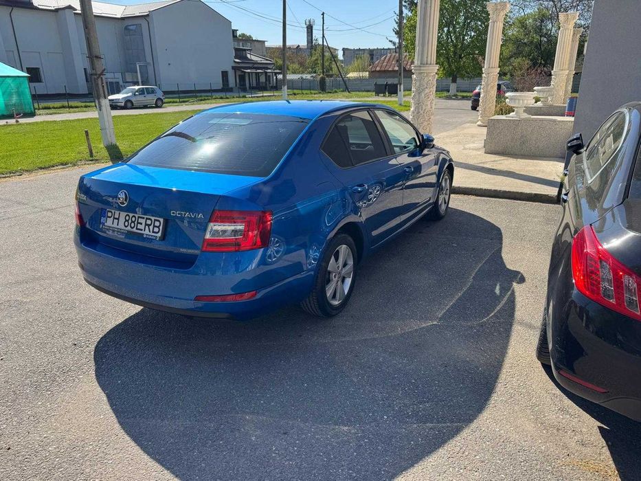 SKODA Octavia 2015 — imagine 3