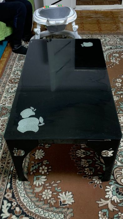 Стол подставка за 20000