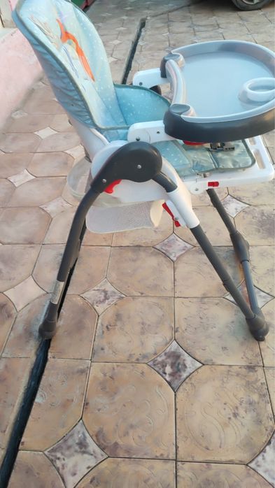 Продается детский стол