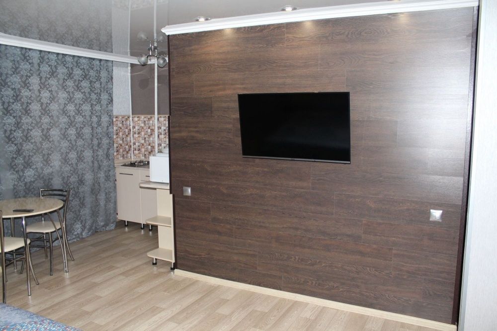 Гоголя 51. Чисто. Чеки документы.