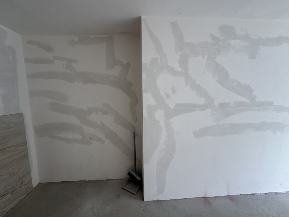 Дава се под наем Гараж / Паркомясто в Асеновград - 20 кв.м за 79.56 € - Снимка #3