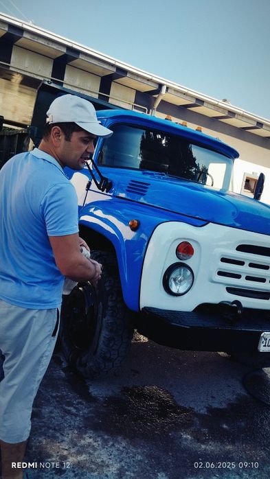 Zil 45 02 sotiladi 1990 yil