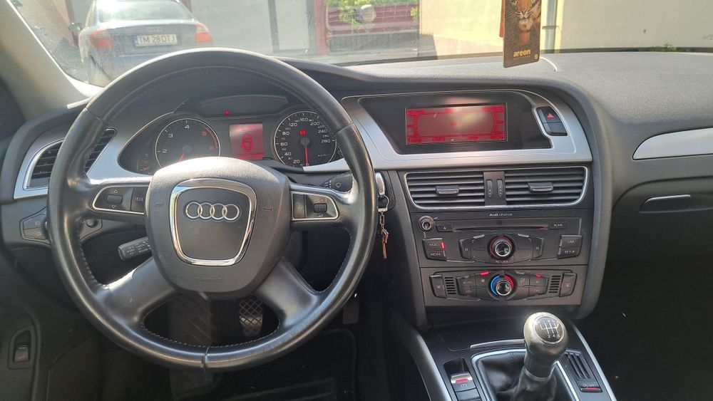 Audi a4 b8 an 2012