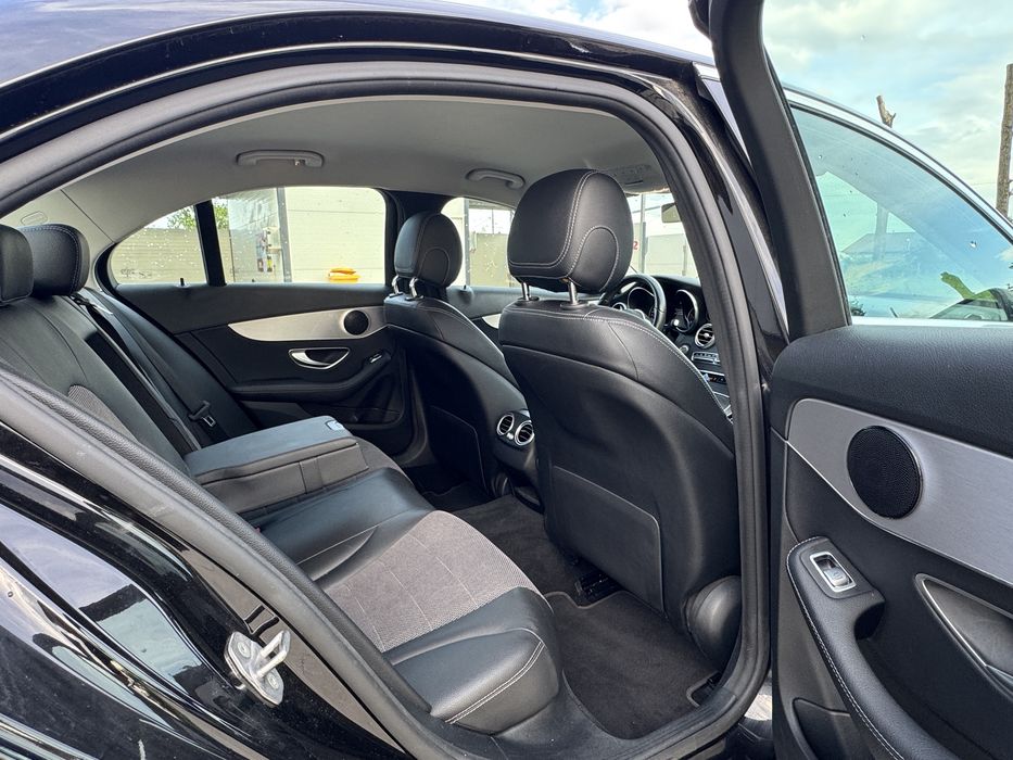 Mercedes C200 Facelift/automat/camera/full led/piele/scaune sport/rate/garantie