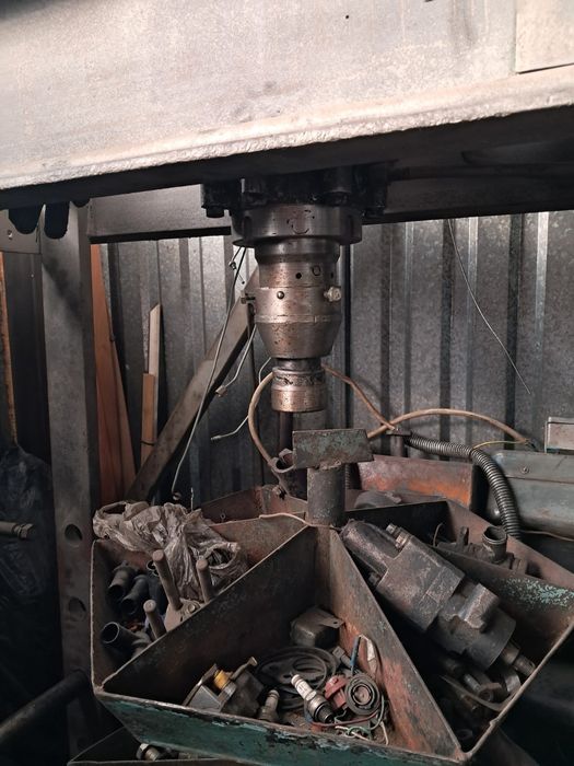 Продам Пресс 40 тонн