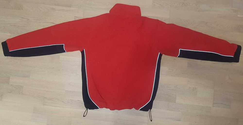 Яке BULLDOG BW размер L червено