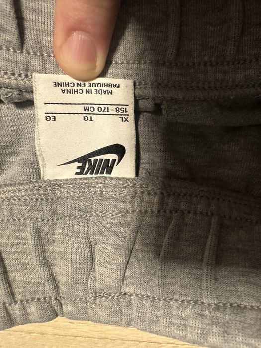 Compleu Nike Tech Grey