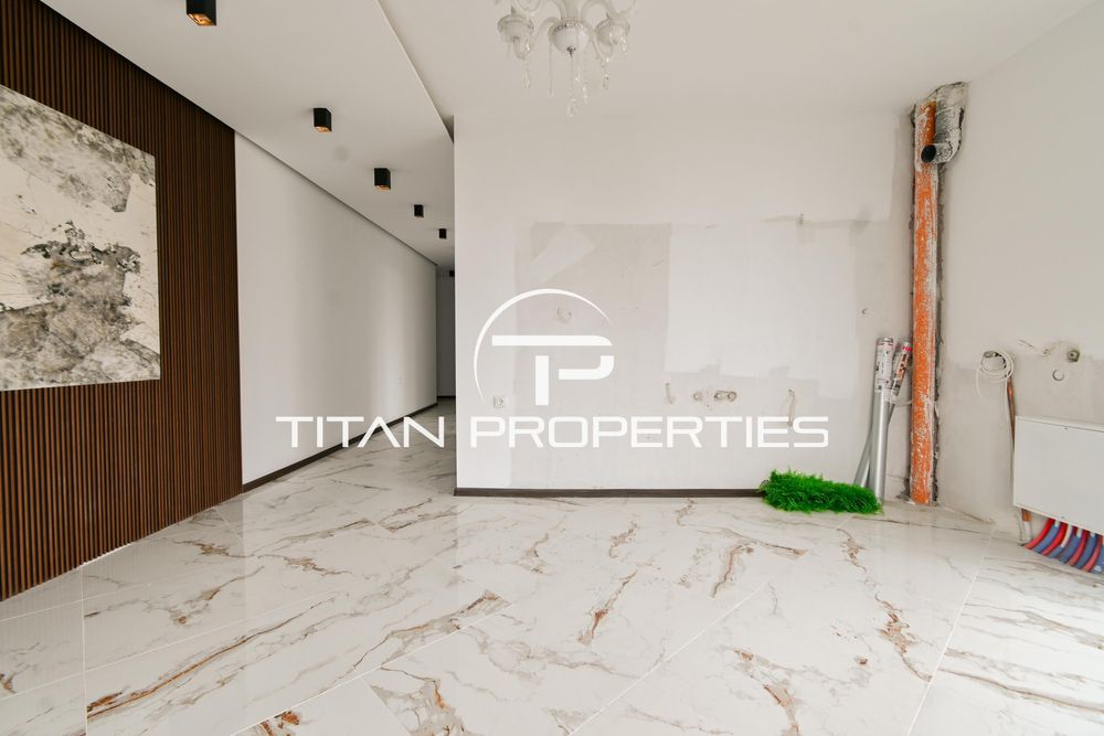 Тристаен за продажба в м-т Гърдова глава