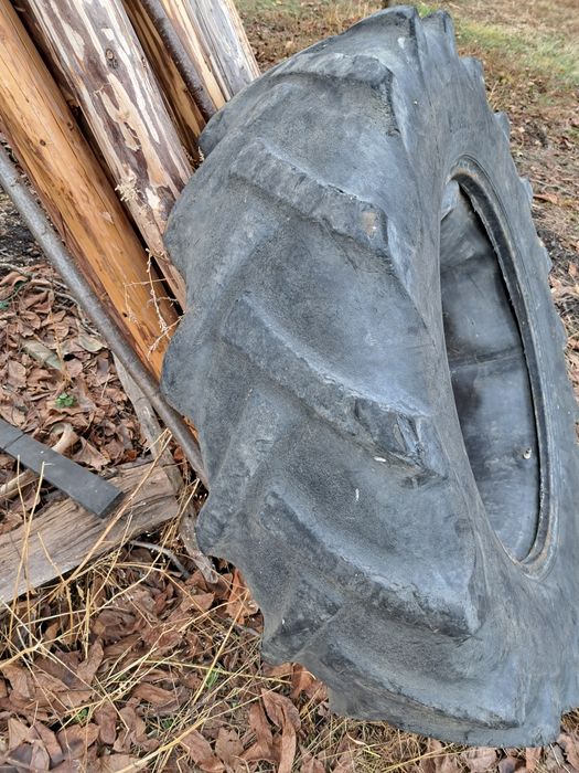Vand cauciucuri tractor 14.9-30
