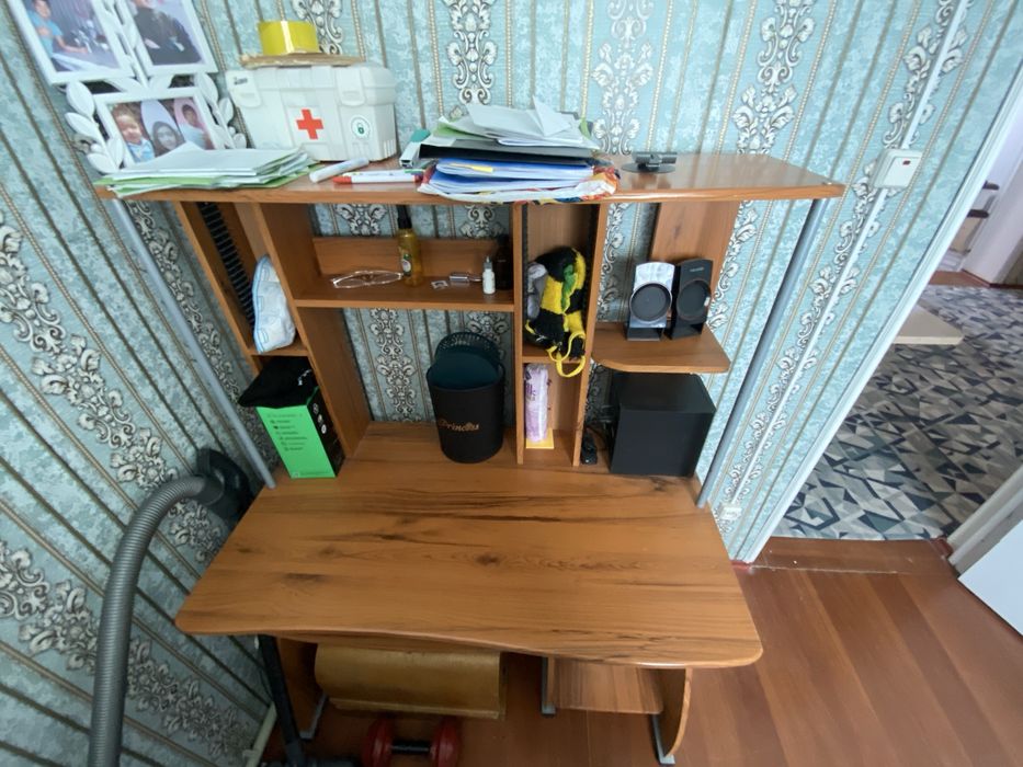 Кампьютерный стол