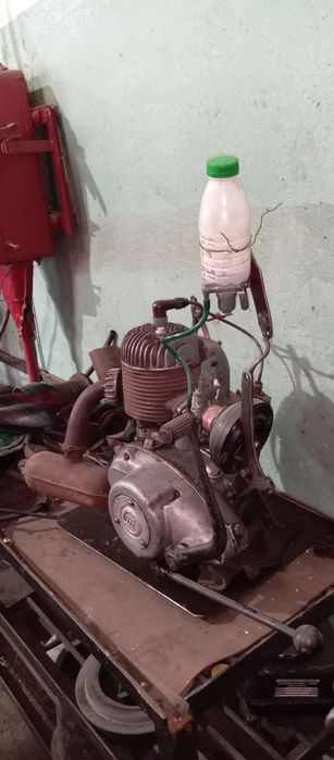 Двигатель на муравей