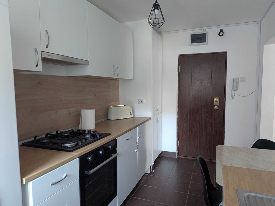 PF ofer spre închierere apartament 2 camere