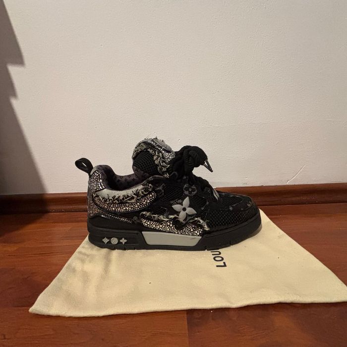 Adidași Louis Vuitton 44
