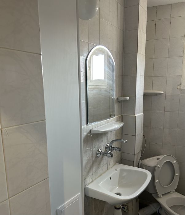 Дава се под наем Двустаен апартамент в Шумен, Математическа гимназия - 50 кв.м за 306 € - Снимка #7