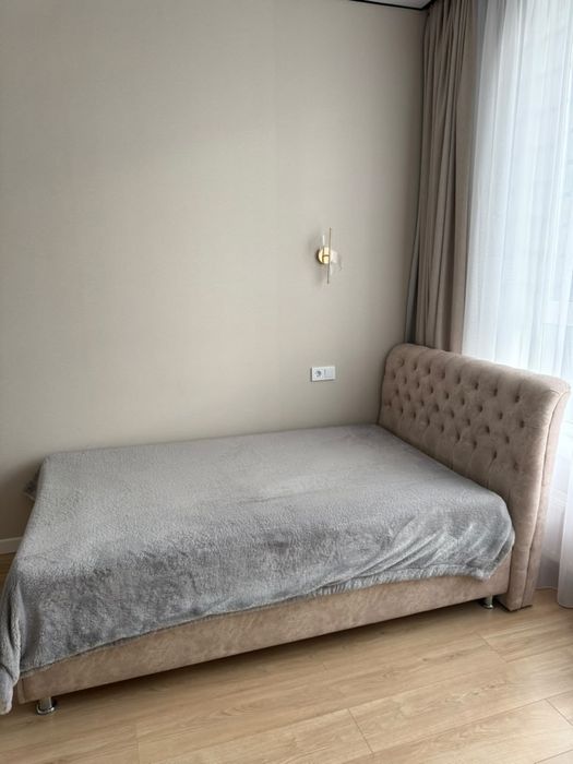 Продаю кровать полуторку