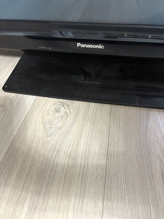 Телевизор Panasonic TX-PR42C10