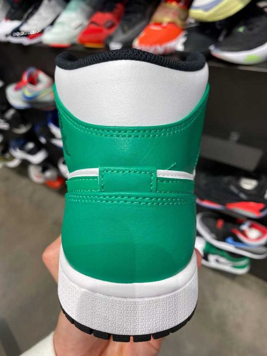 Nike AIR Jordan 1 MID