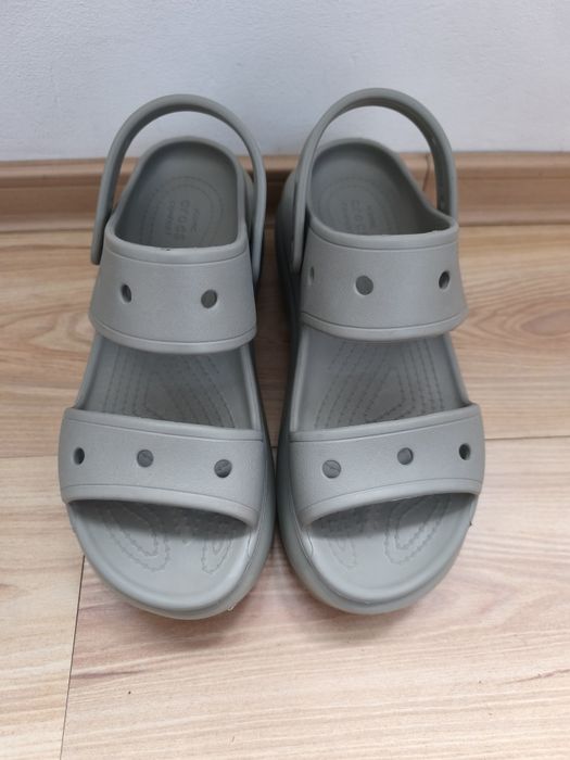 Sandale  dama Crocs Mega Crush  7W(39/40)