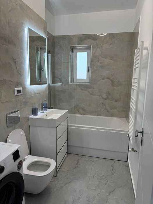 Garsoniera de închiriat Cornitoiu bloc nou