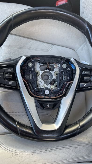 Волан BMW G30 с подгрев, пера, вибрация