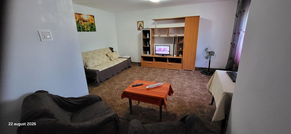Apartament de închiriat/loc parcare inclus — fotografia 1