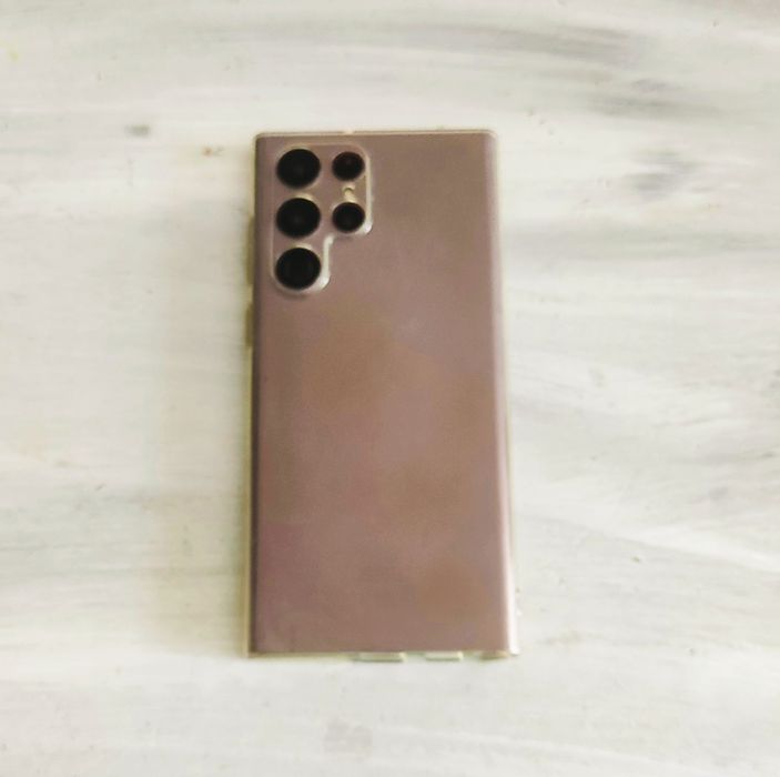 Гаранционен Samsung Galaxy S22 Ultra 5G, 12/512 GB бордо + зарядно 25