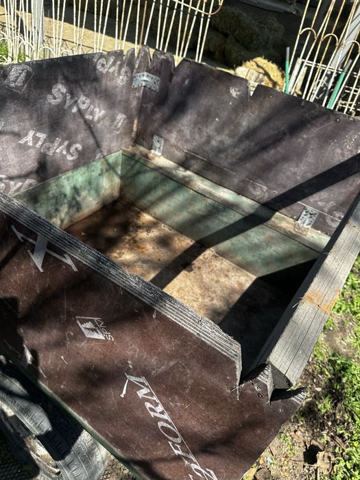 Продам прицеп (крепкий, СССР)