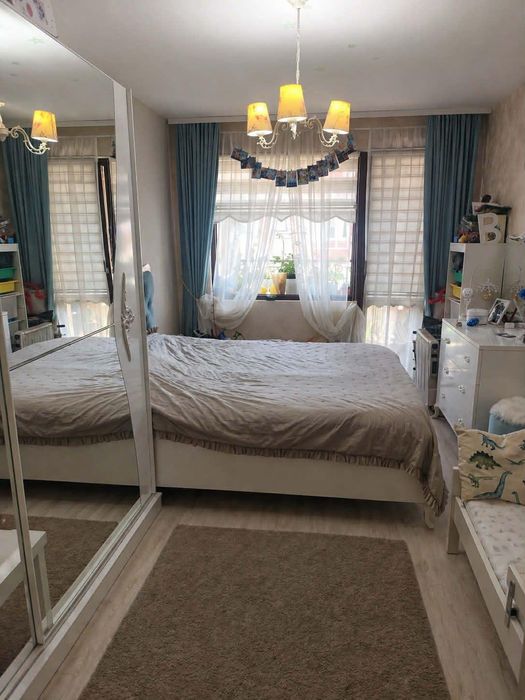 Тристаен апартамент с АКТ 16 в ж.к Меден Рудник зона А