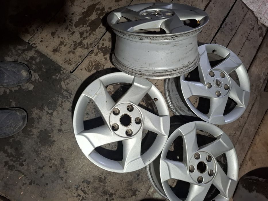 Продам диски на 16