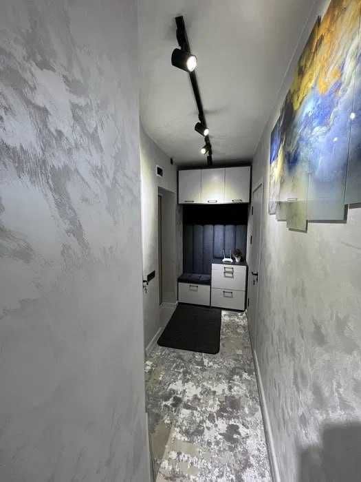 *Ш.Руставелли ,59 поликлиника 2/4/4 44м2 квартира евро.Под сдачу