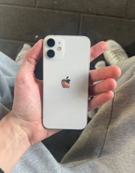 Iphone 12 mini 128 gb sotiladi