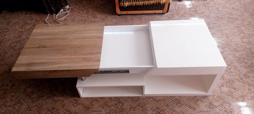 Разтегателна масичка