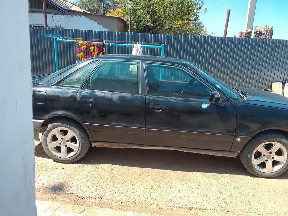 Продам audi-80 автомобиль