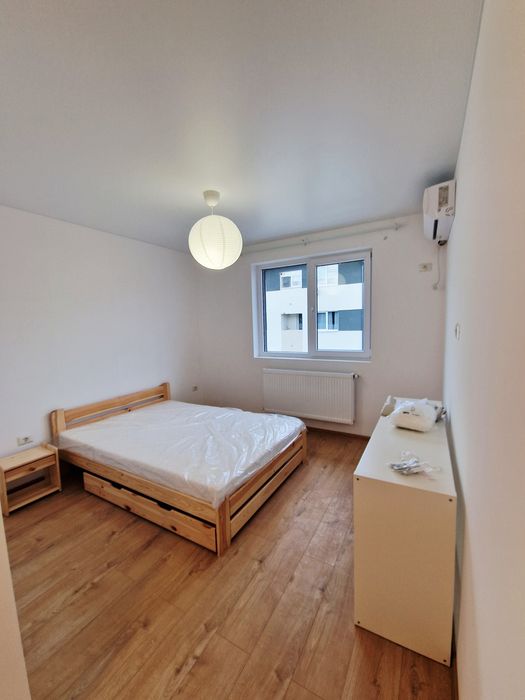 Inchiriez garsoniera militari residence