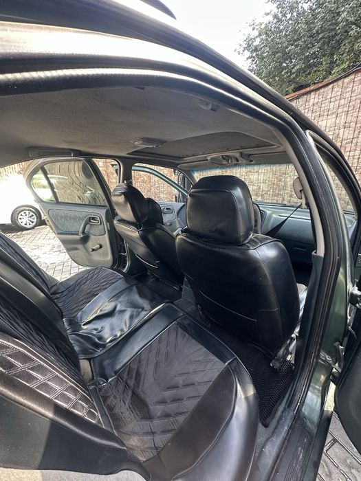 Nissan Primera p11