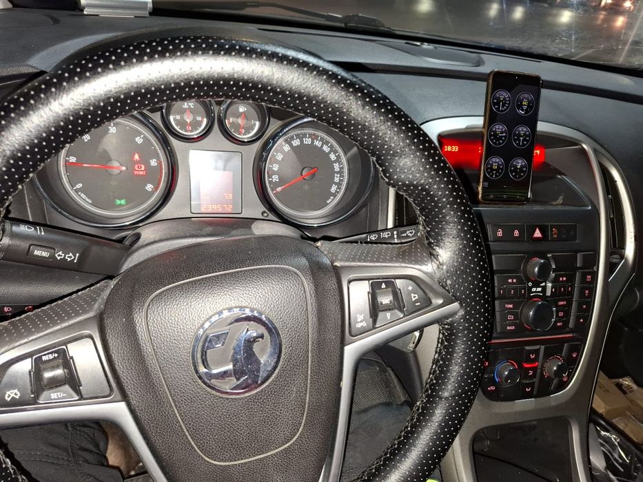 OPEL Astra 2011 — imagine 5