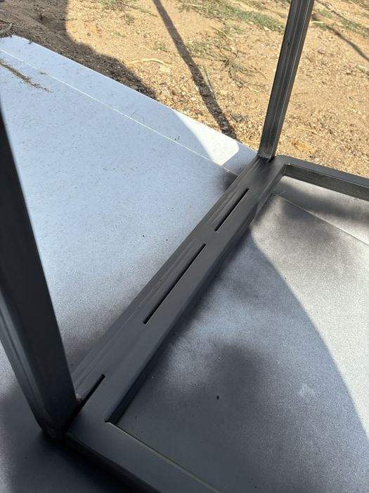 Напольная вешалка лофт