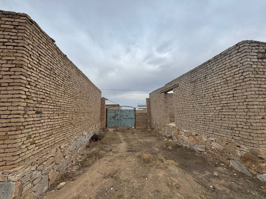 (NUROTA) Orzuingizdagi  uy uchun ajoyib YER UCHASTKASI