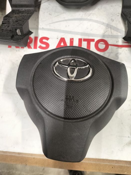 Арматурно табло Toyota Urban Cruiser / Тойота Урбан Крузер 2012г.